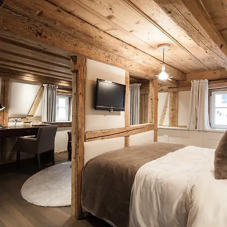 Boutique - Adara Hotell