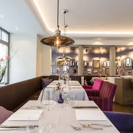 Boutique - Adara Lindau