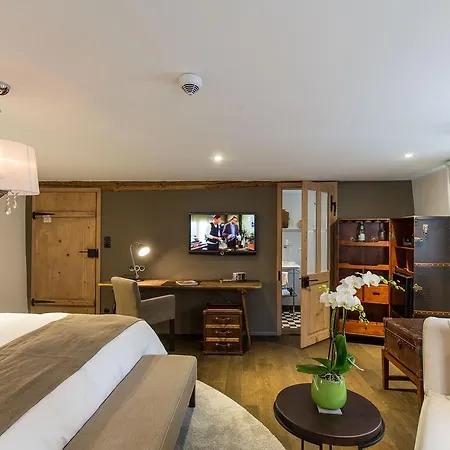 Boutique - Adara 4*