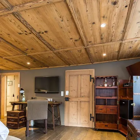 Boutique - Adara Szálloda Lindau